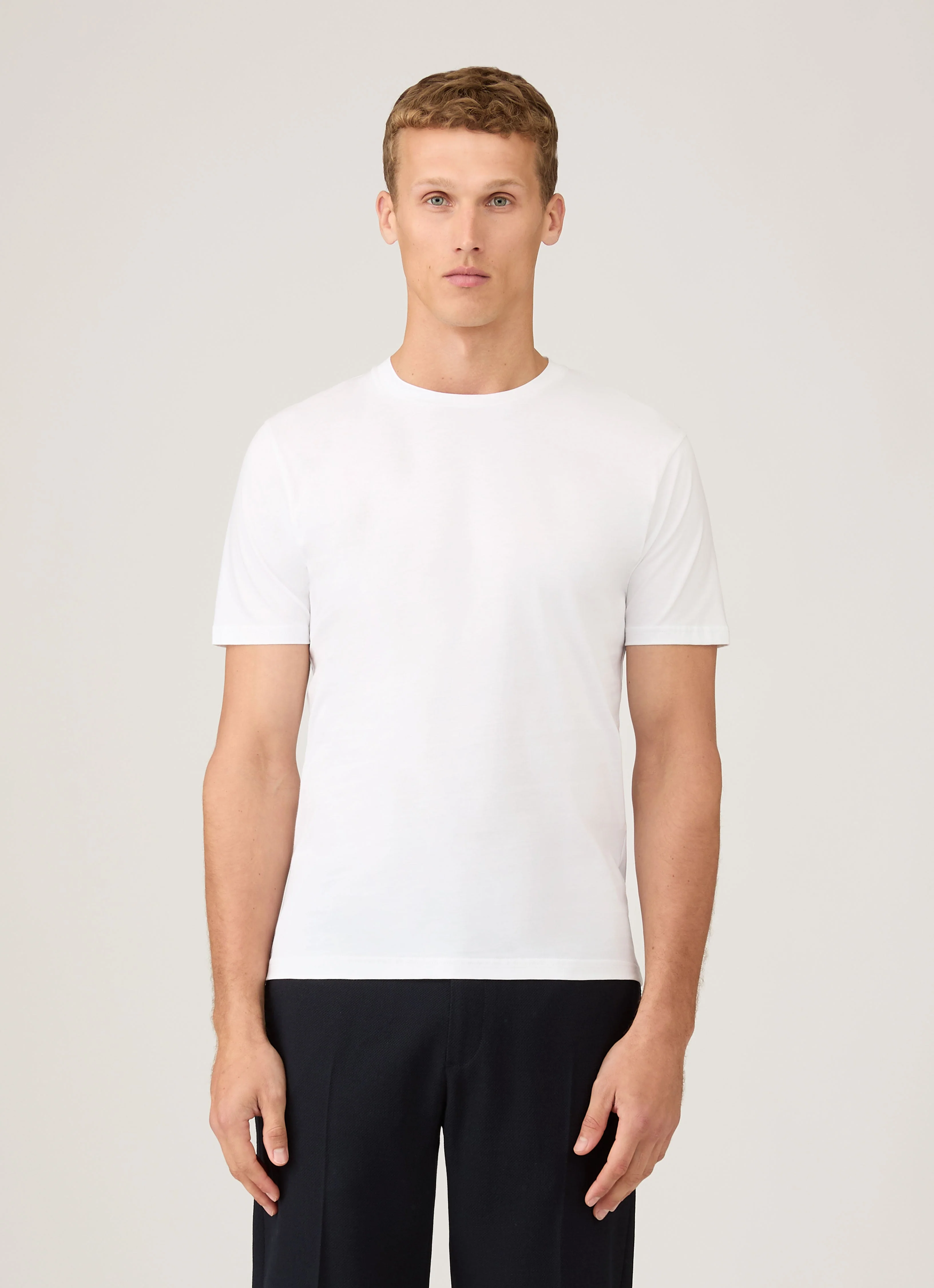 Men's Riviera T-shirt in White - Image 2
