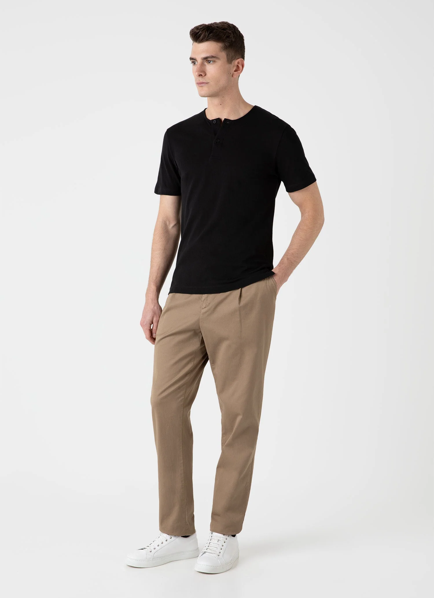Men's Riviera Henley in Black - Image 3