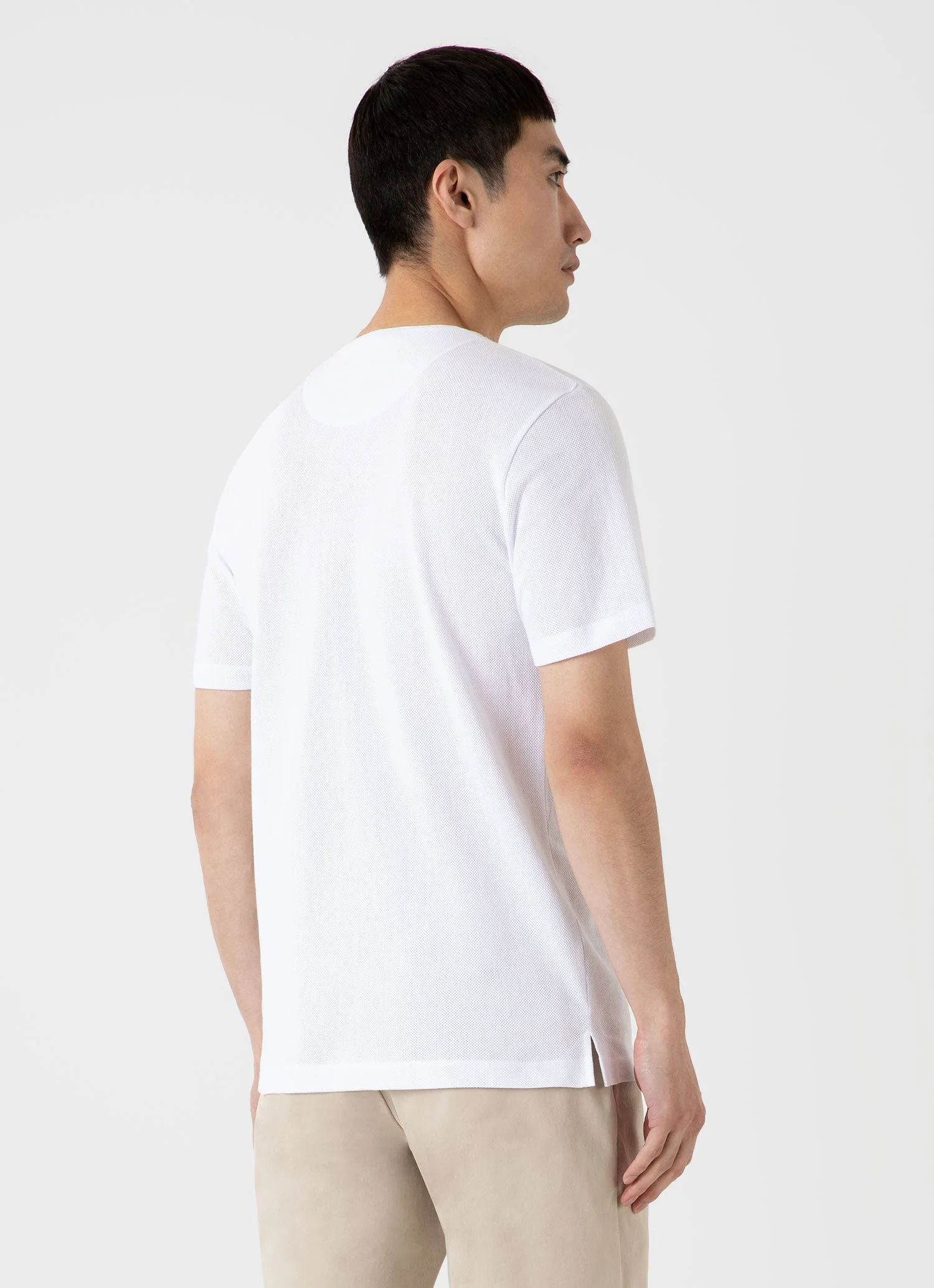 Men's Riviera Henley in White - Image 5