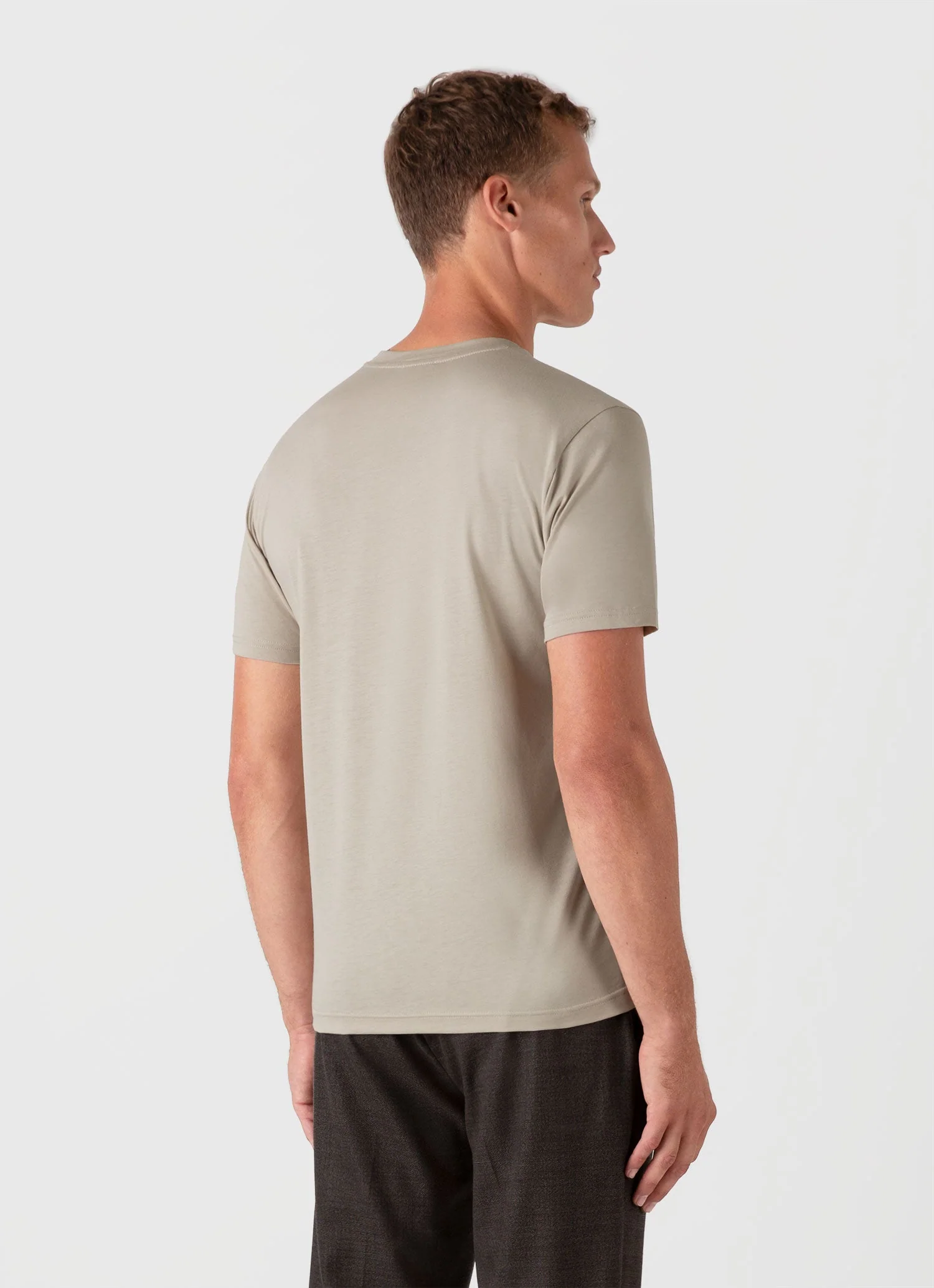 Men's Riviera Midweight T-shirt in Ash Grey - Image 5