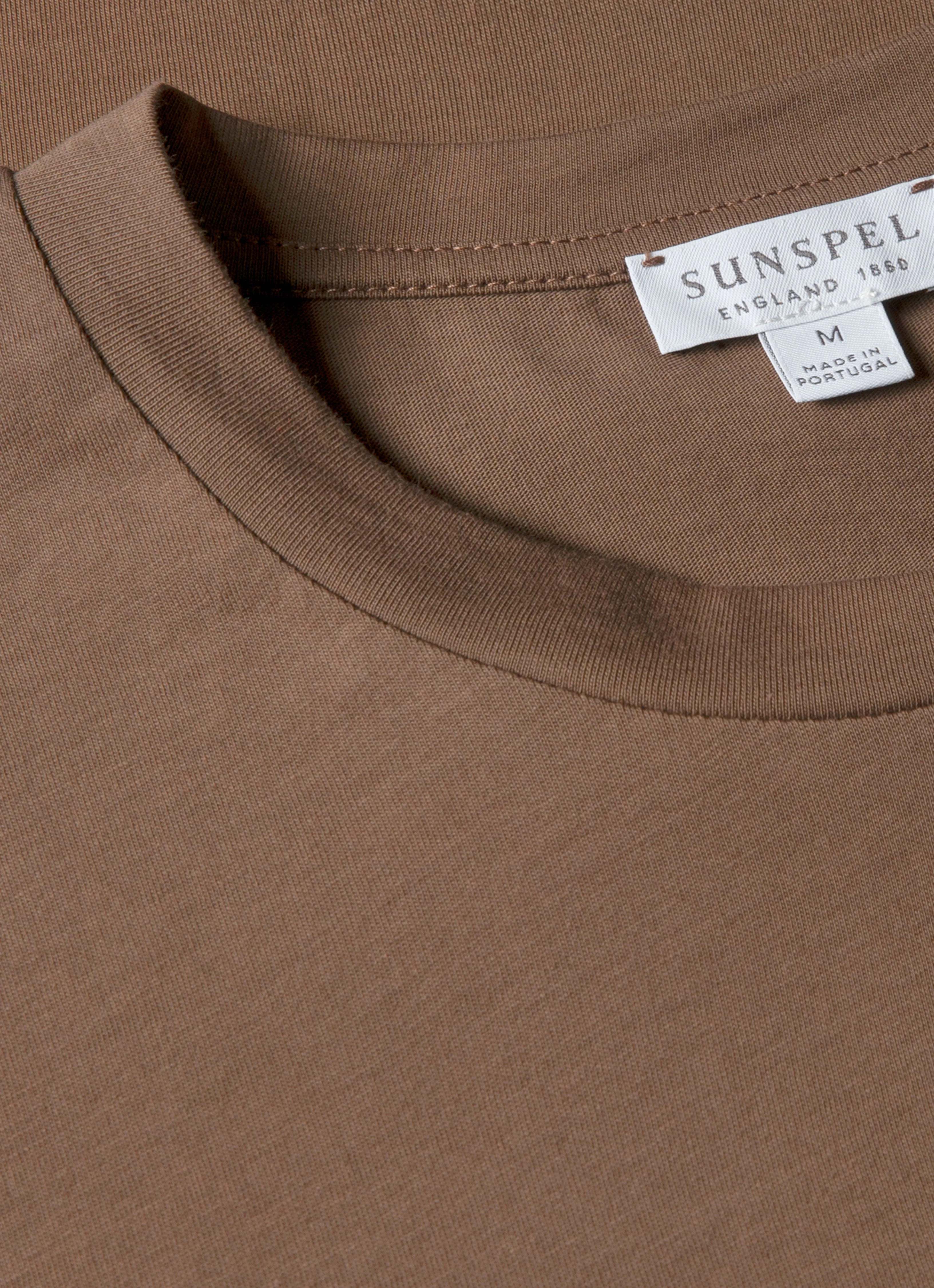 Men's Riviera Midweight T-shirt in Bark - Image 4