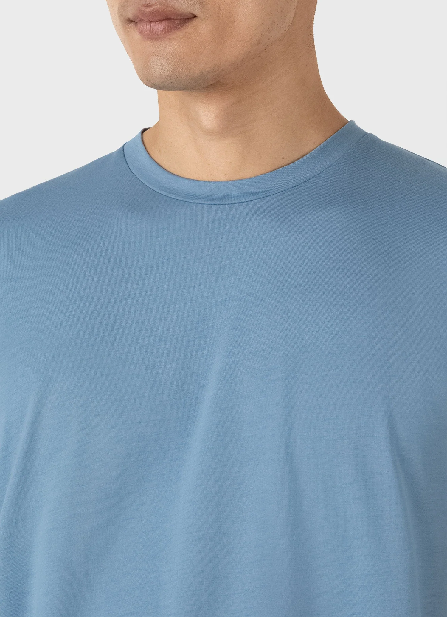 Men's Riviera Midweight T-shirt in Como Blue - Image 6
