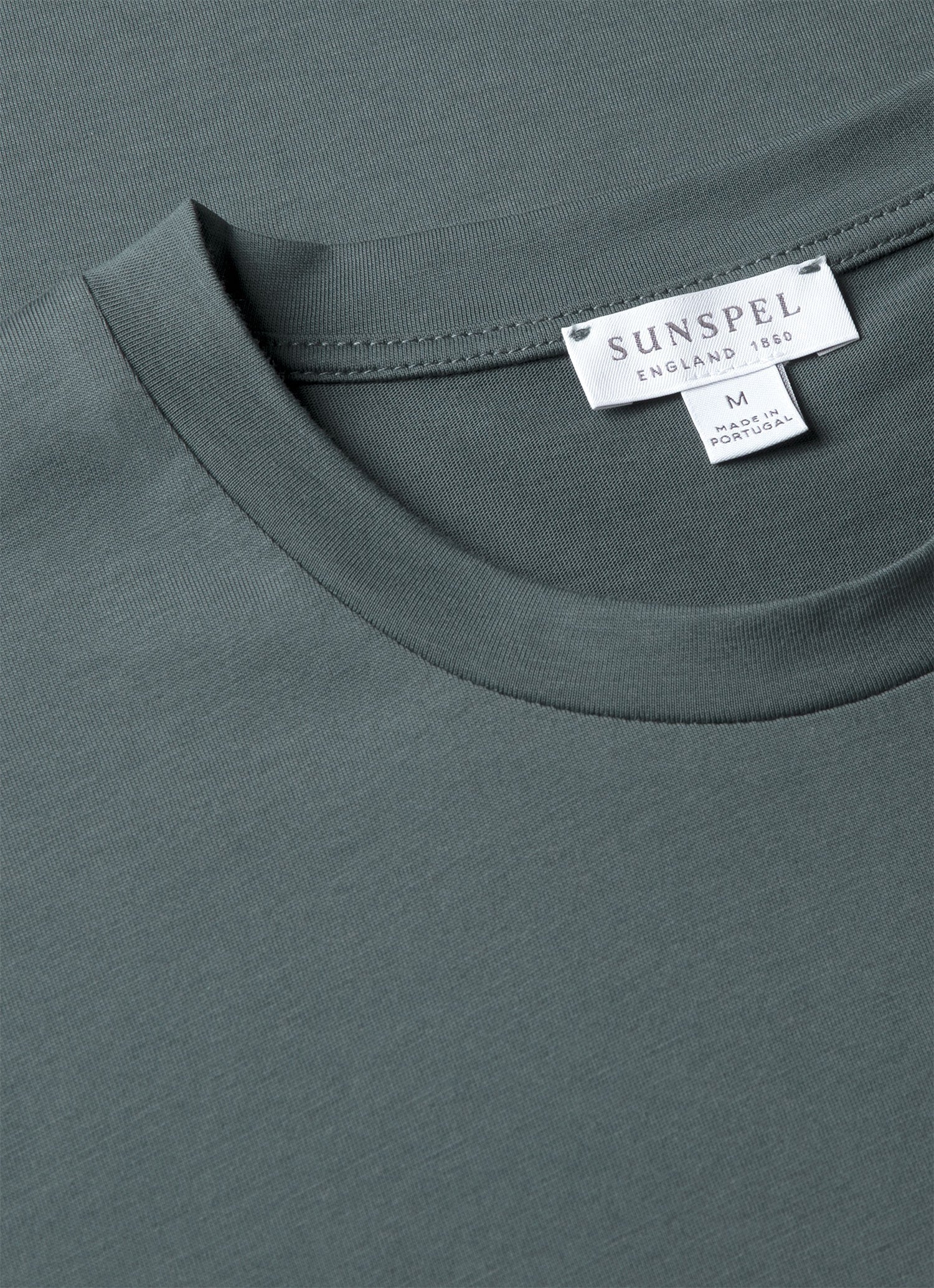 Men's Riviera Midweight T-shirt in Dark Petrol - Image 4
