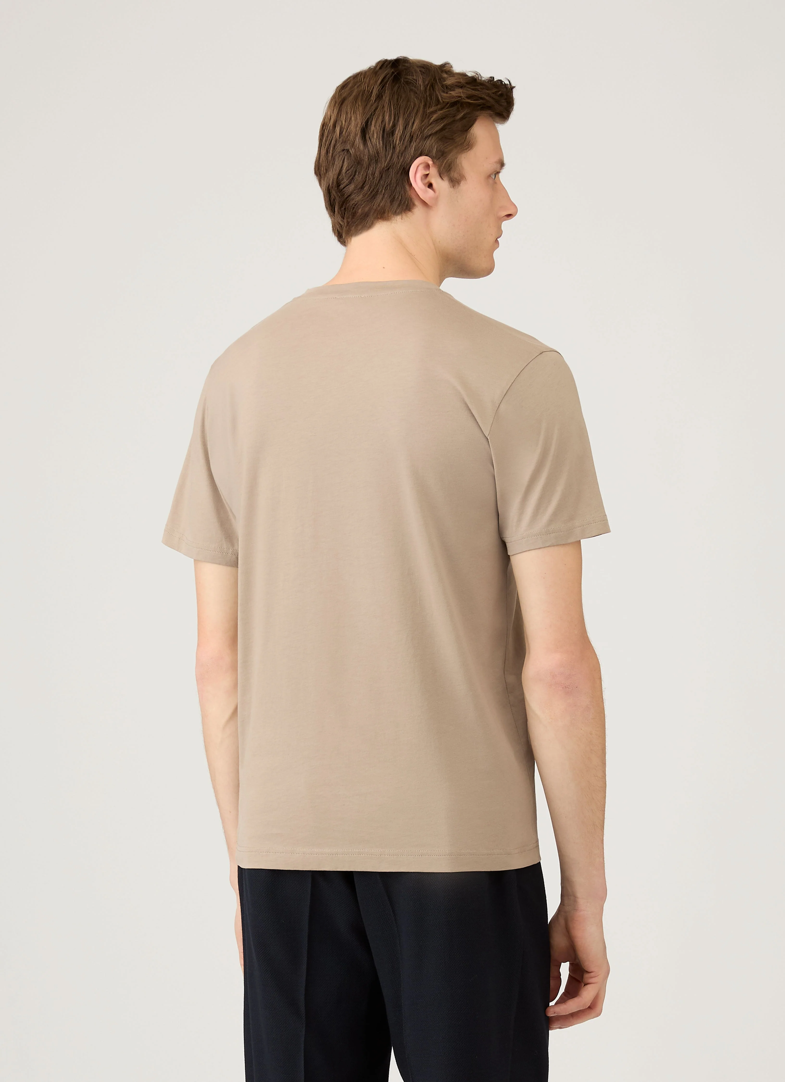 Men's Riviera Midweight T-shirt in Mink - Image 5