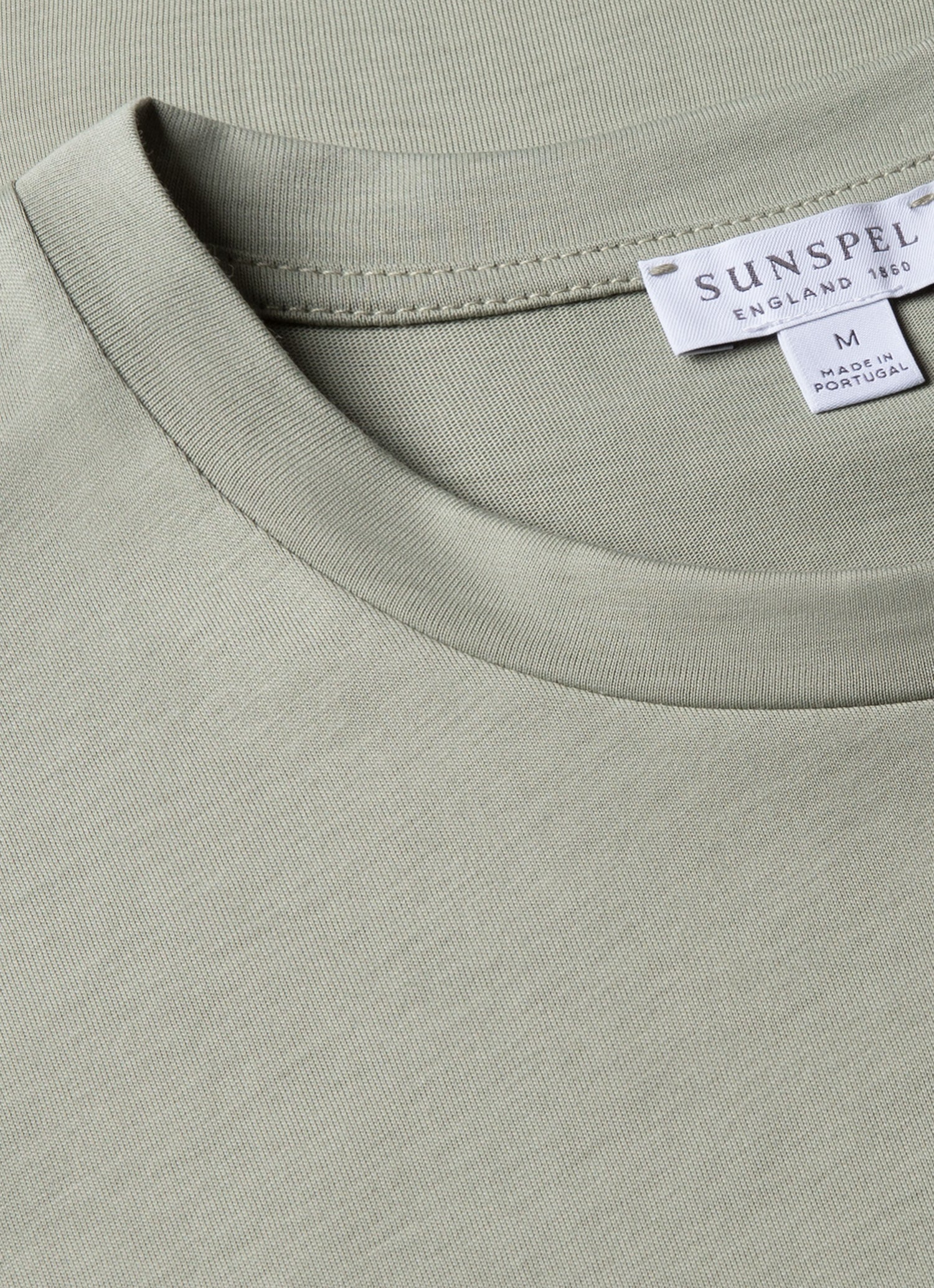 Men's Riviera Midweight T-shirt in Pastel Green - Image 4