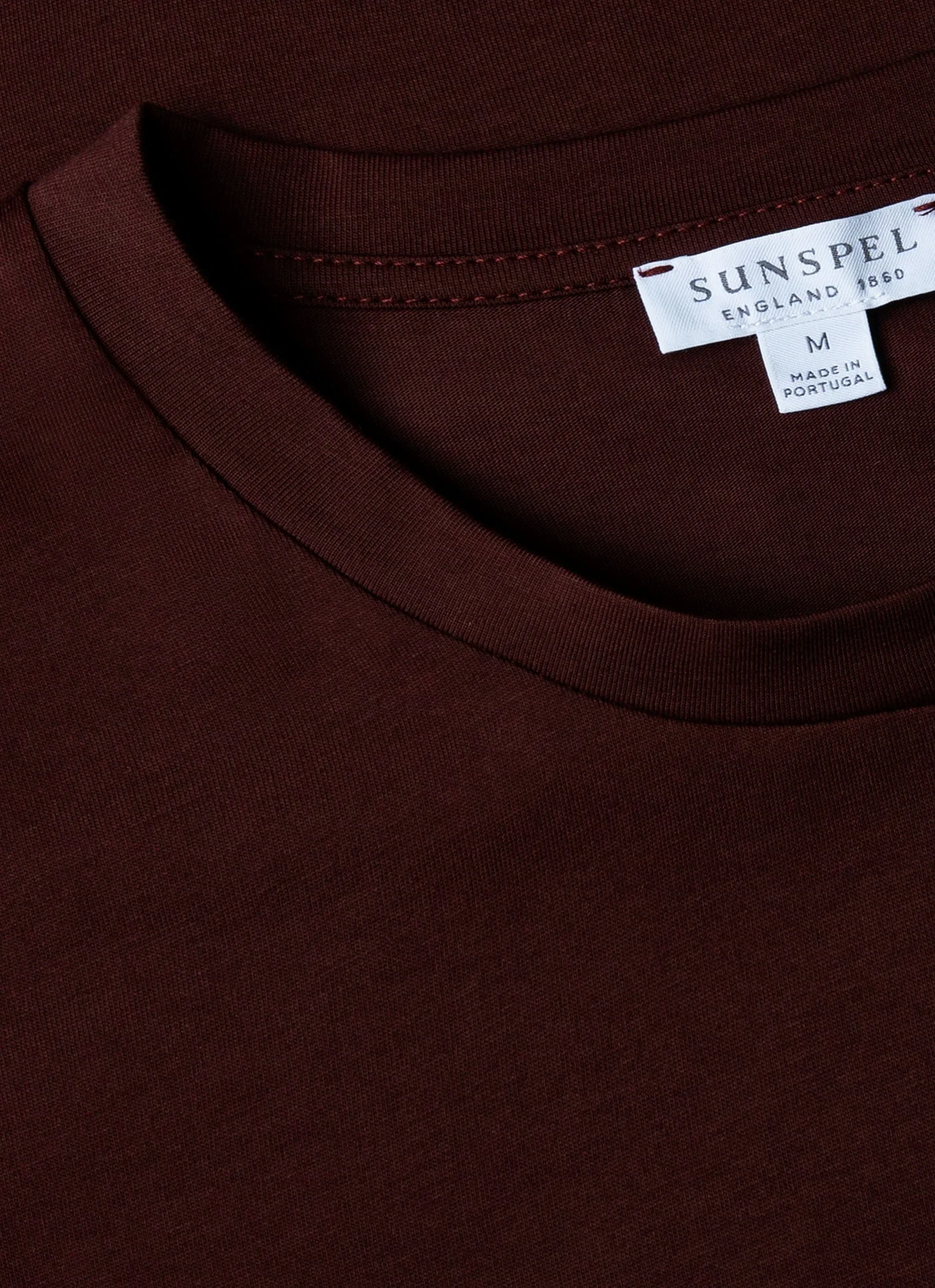Men's Riviera Midweight T-shirt in Raisin - Image 4