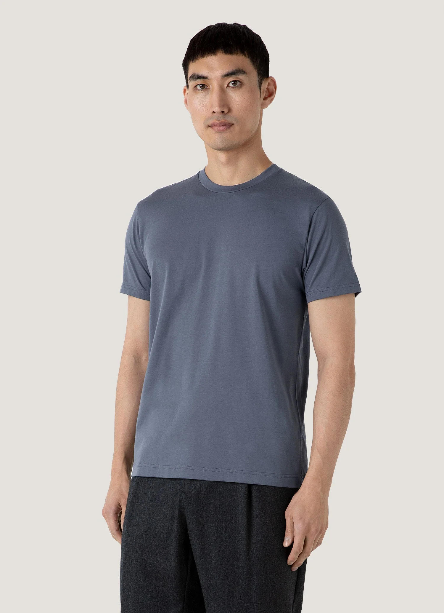 Men's Riviera Midweight T-shirt in Slate Blue - Image 2