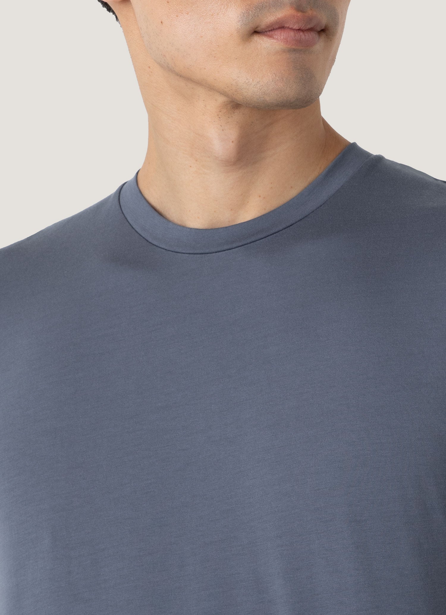 Men's Riviera Midweight T-shirt in Slate Blue - Image 6