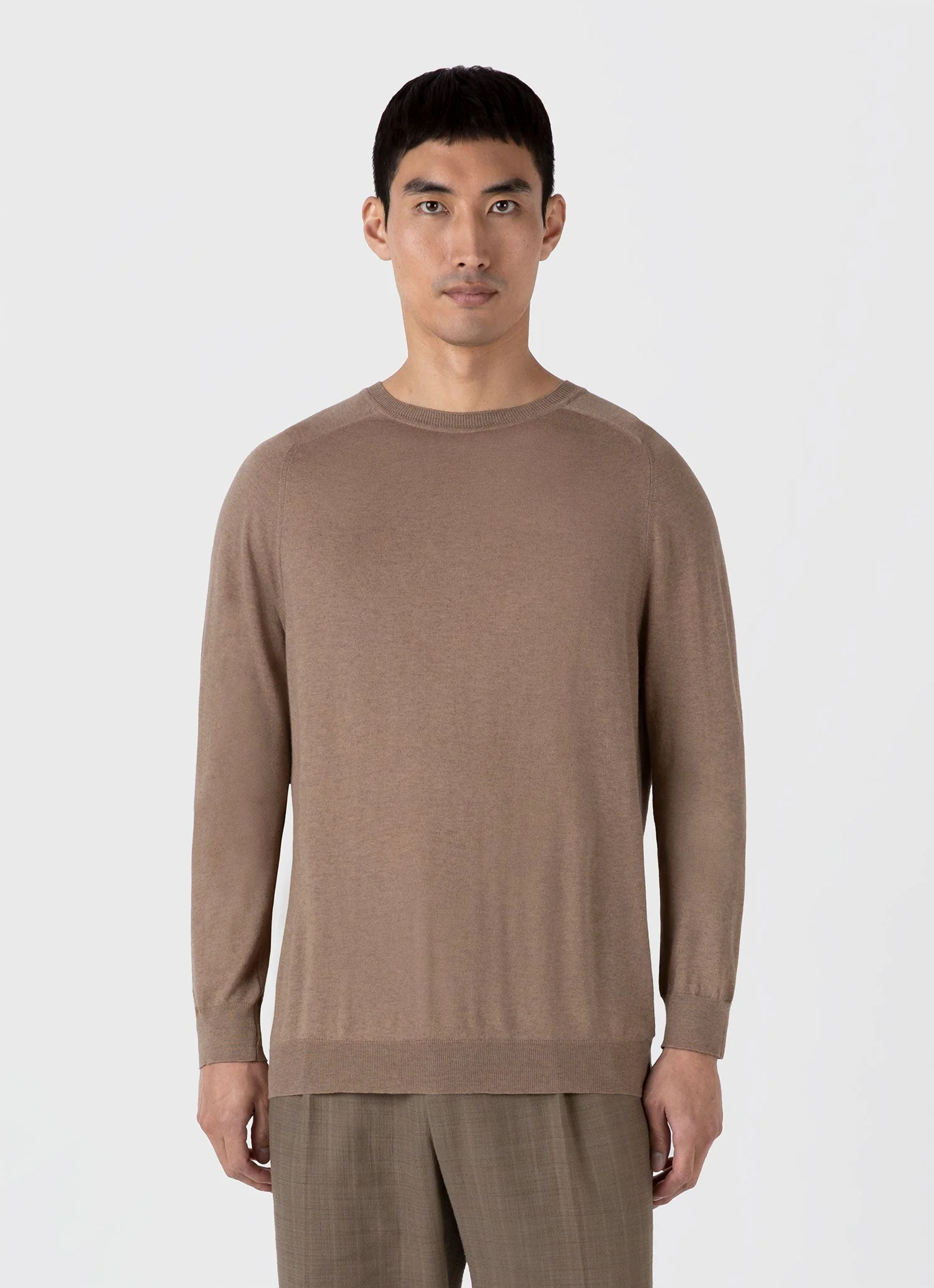 Men's Sea Island Cashmere Crew Neck Jumper in Oat - Image 2