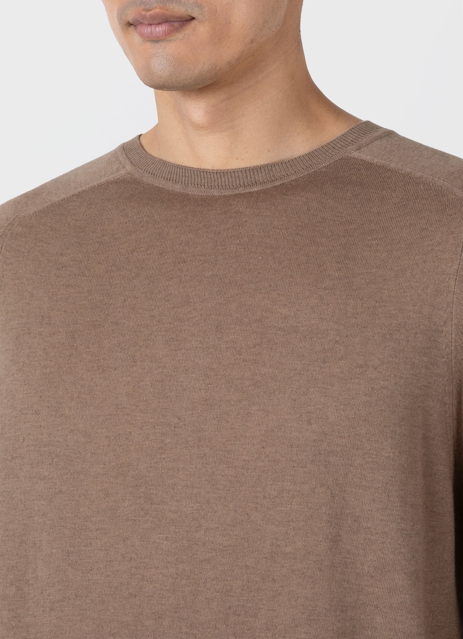 Men's Sea Island Cashmere Crew Neck Jumper in Oat - Image 6