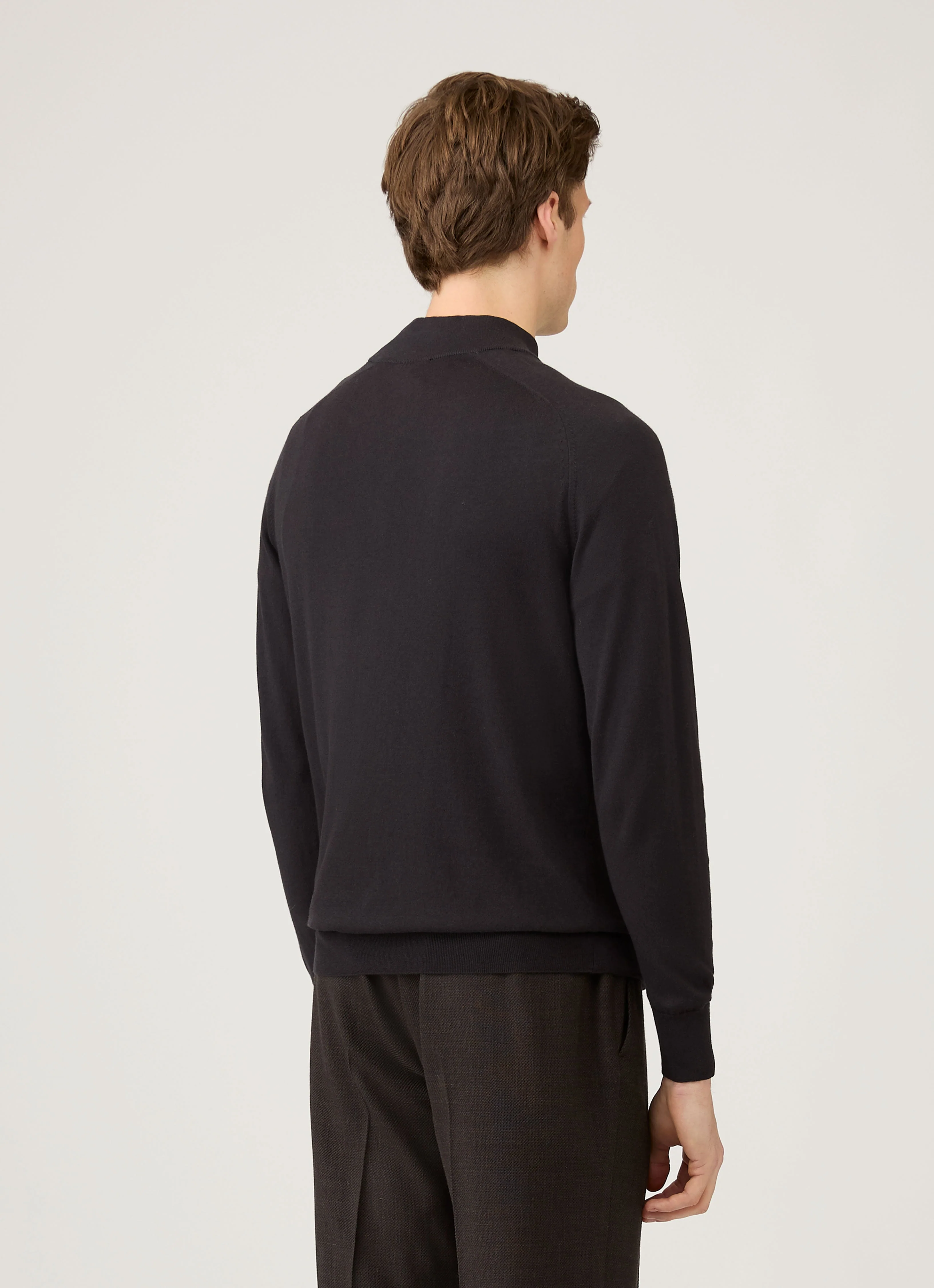 Men's Sea Island Cashmere Half Zip in Black - Image 5