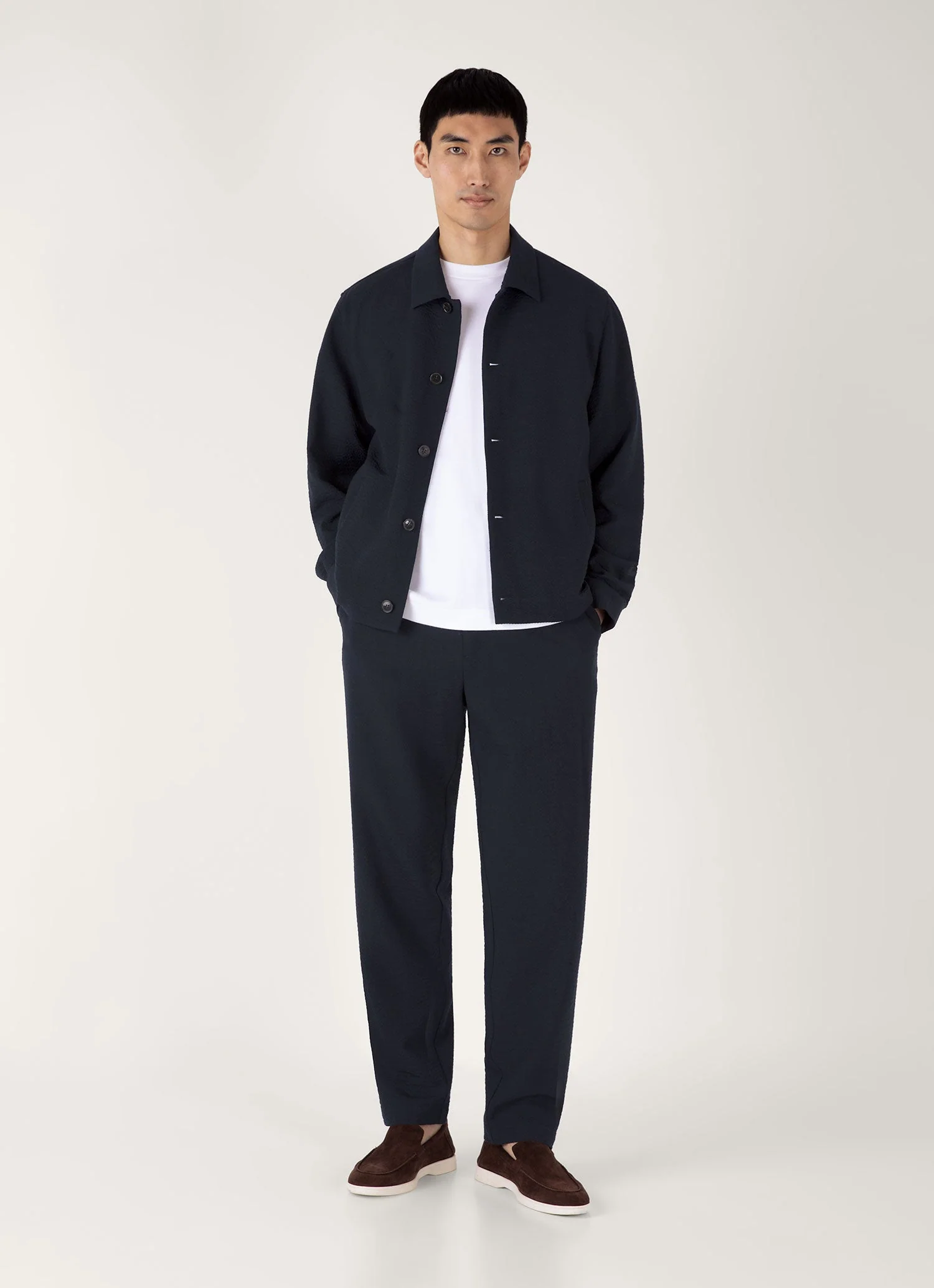 Men's Seersucker Wool Trouser in Navy - Image 3