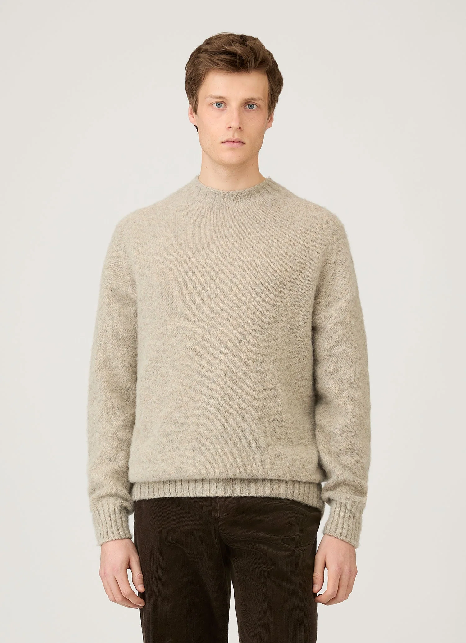 Men's Shetland Crew Neck Jumper in Oatmeal Melange - Image 2