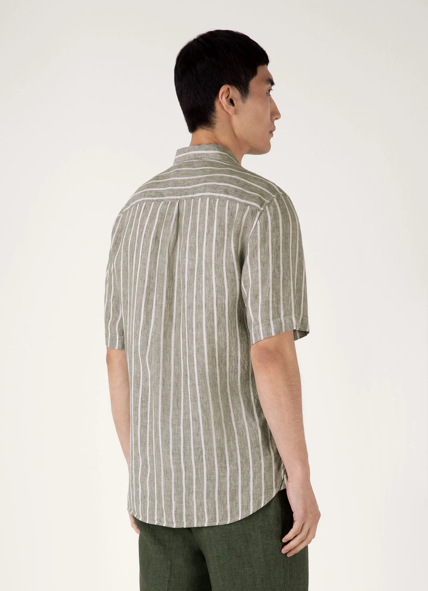Men's Short Sleeve Linen Shirt in Dusk Green/Ecru - Image 5