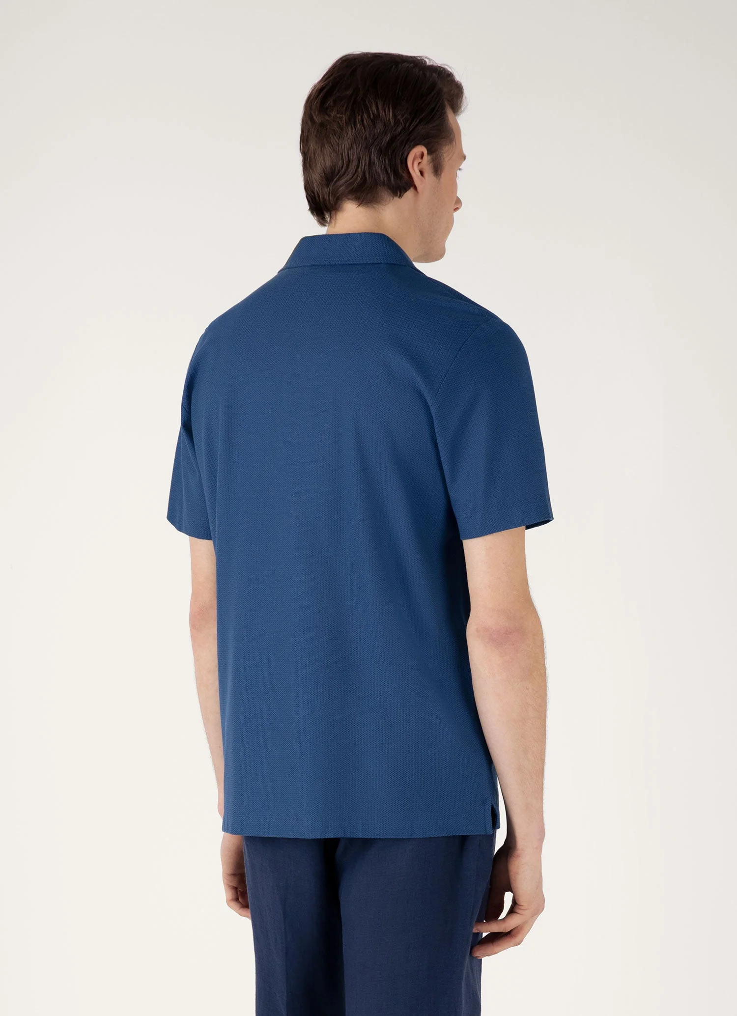 Men's Short Sleeve Textured Jersey Shirt in Soft Denim - Image 5