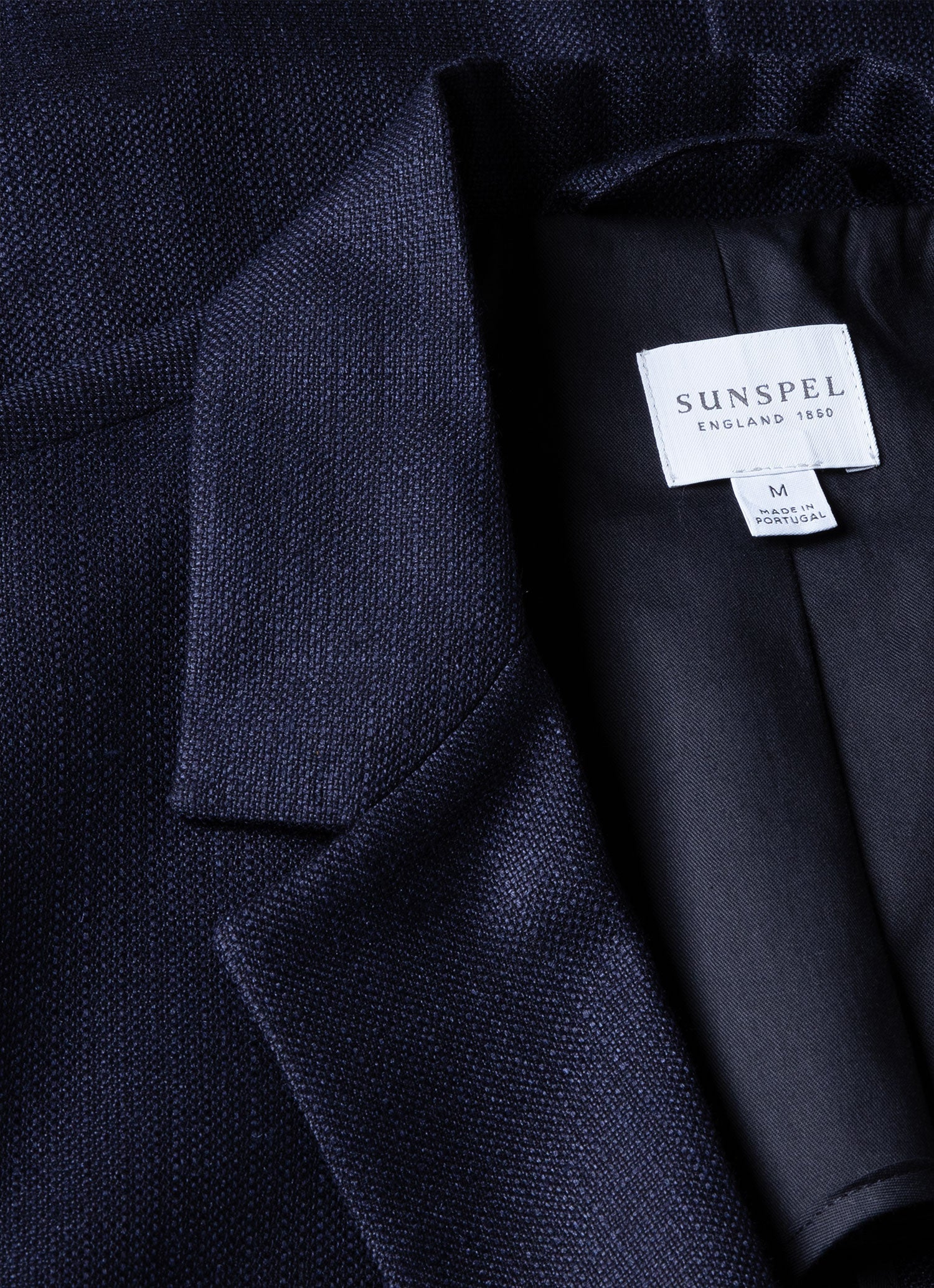 Men's Silk Linen Wool Blazer in Navy - Image 4