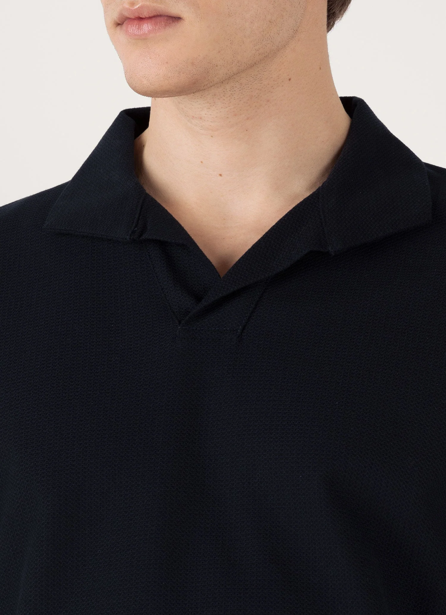 Men's Textured Jersey Polo Shirt in Midnight Navy - Image 6