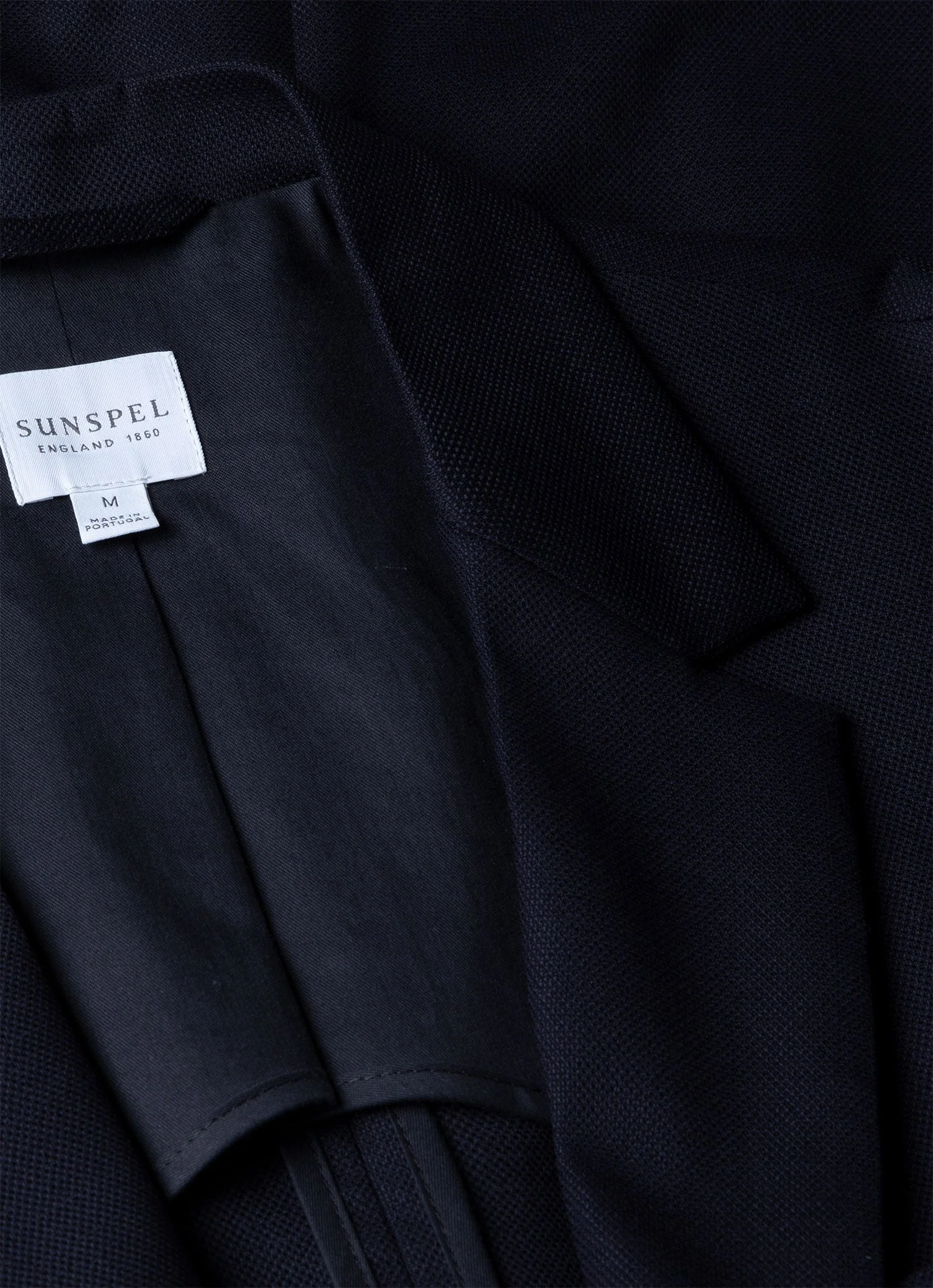 Men's Travel Wool Blazer in Navy - Image 4