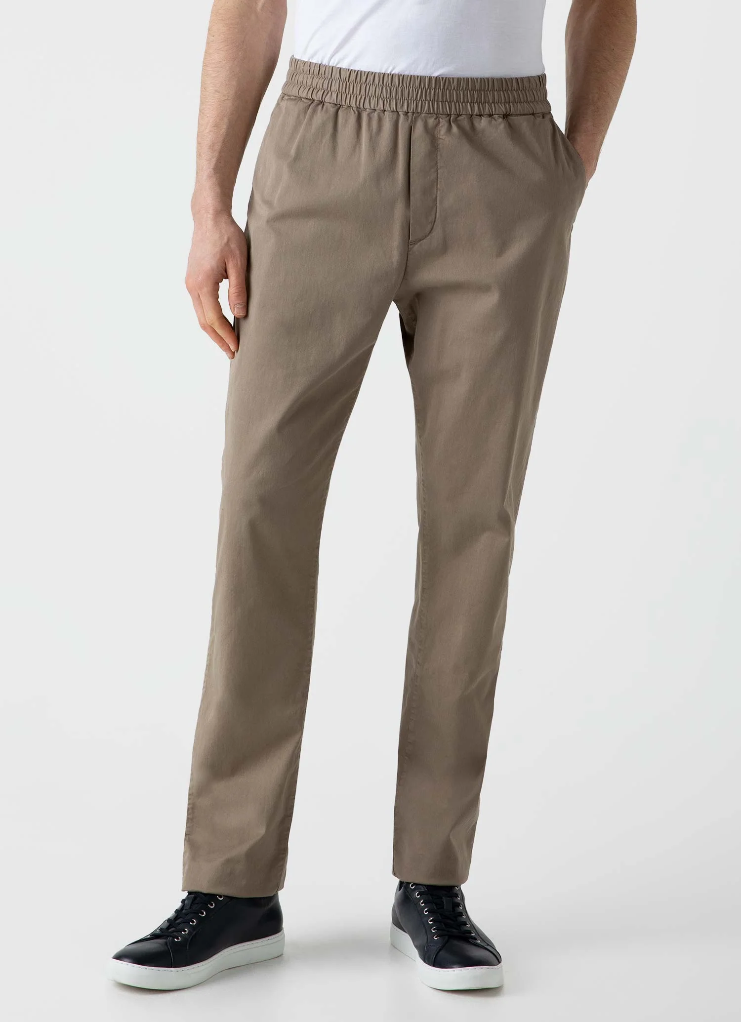 Men's Twill Drawstring Trouser in Dark Stone - Image 3