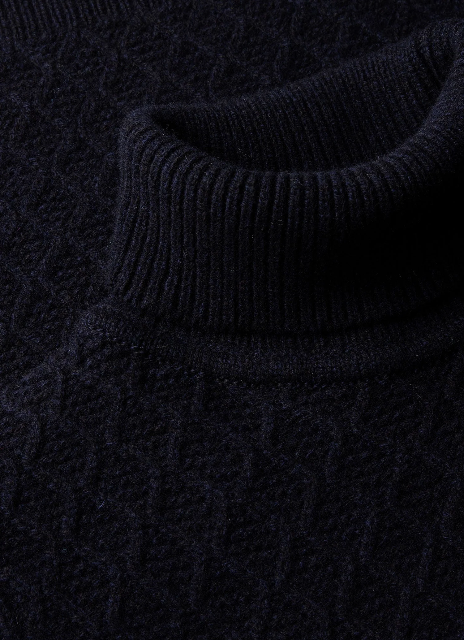 Men's WM Brown Aran Roll Neck in Dark Navy Mouline - Image 4