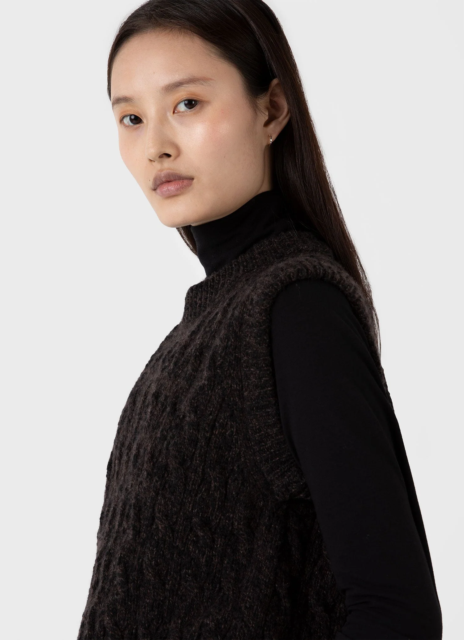 Women's Cable Knit Vest in Coffee Twist - Image 4