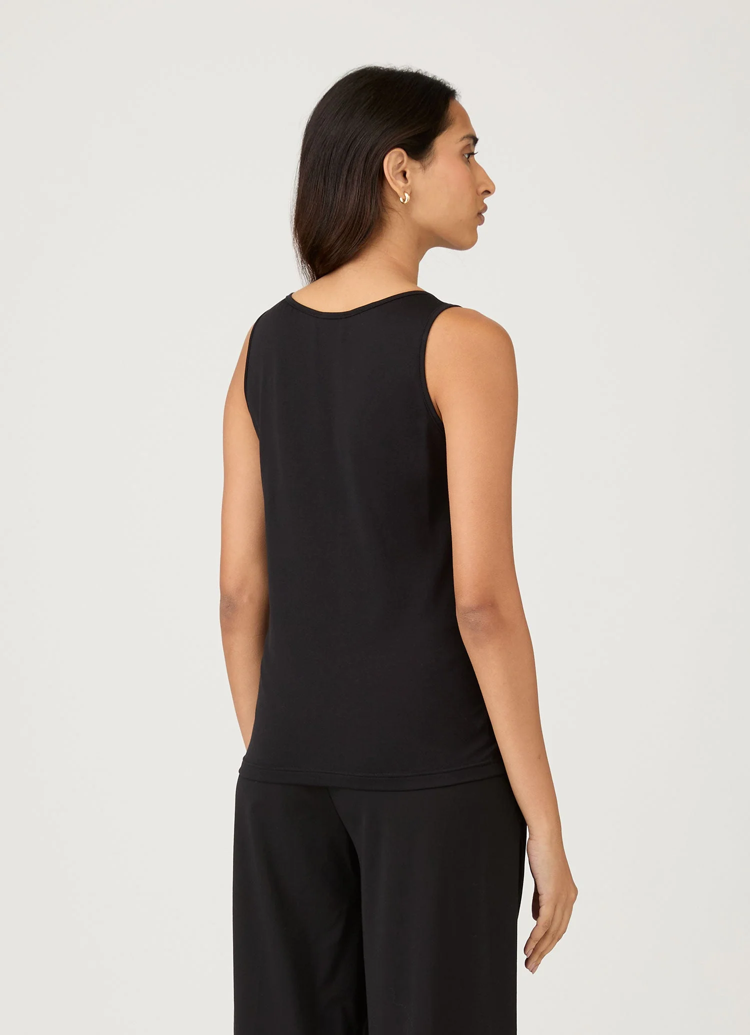 Women's Classic Vest in Black - Image 3