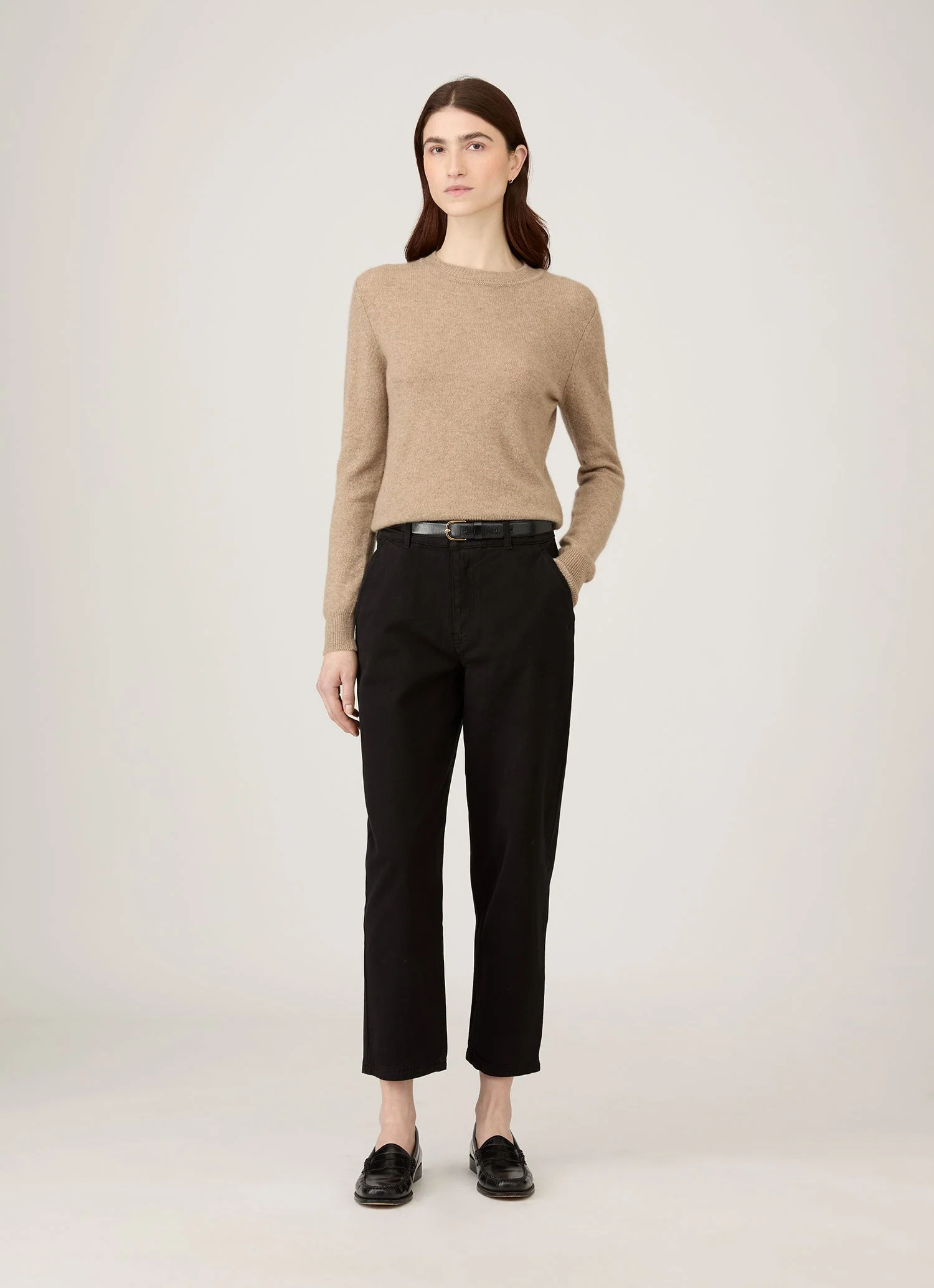 Women's Cotton Tapered Trouser in Black - Image 2