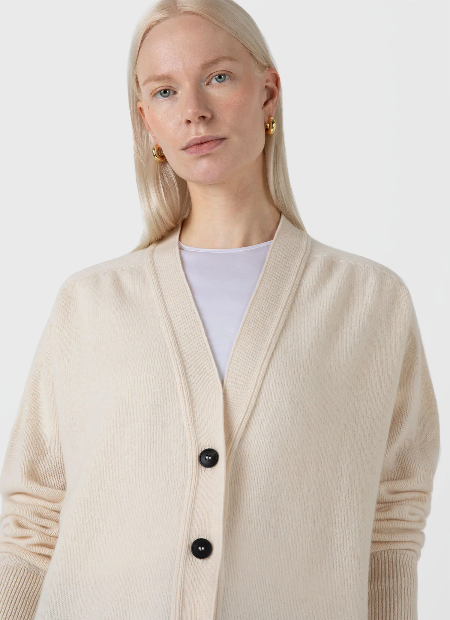 Women's Lambswool Cardigan in Ecru - Image 4