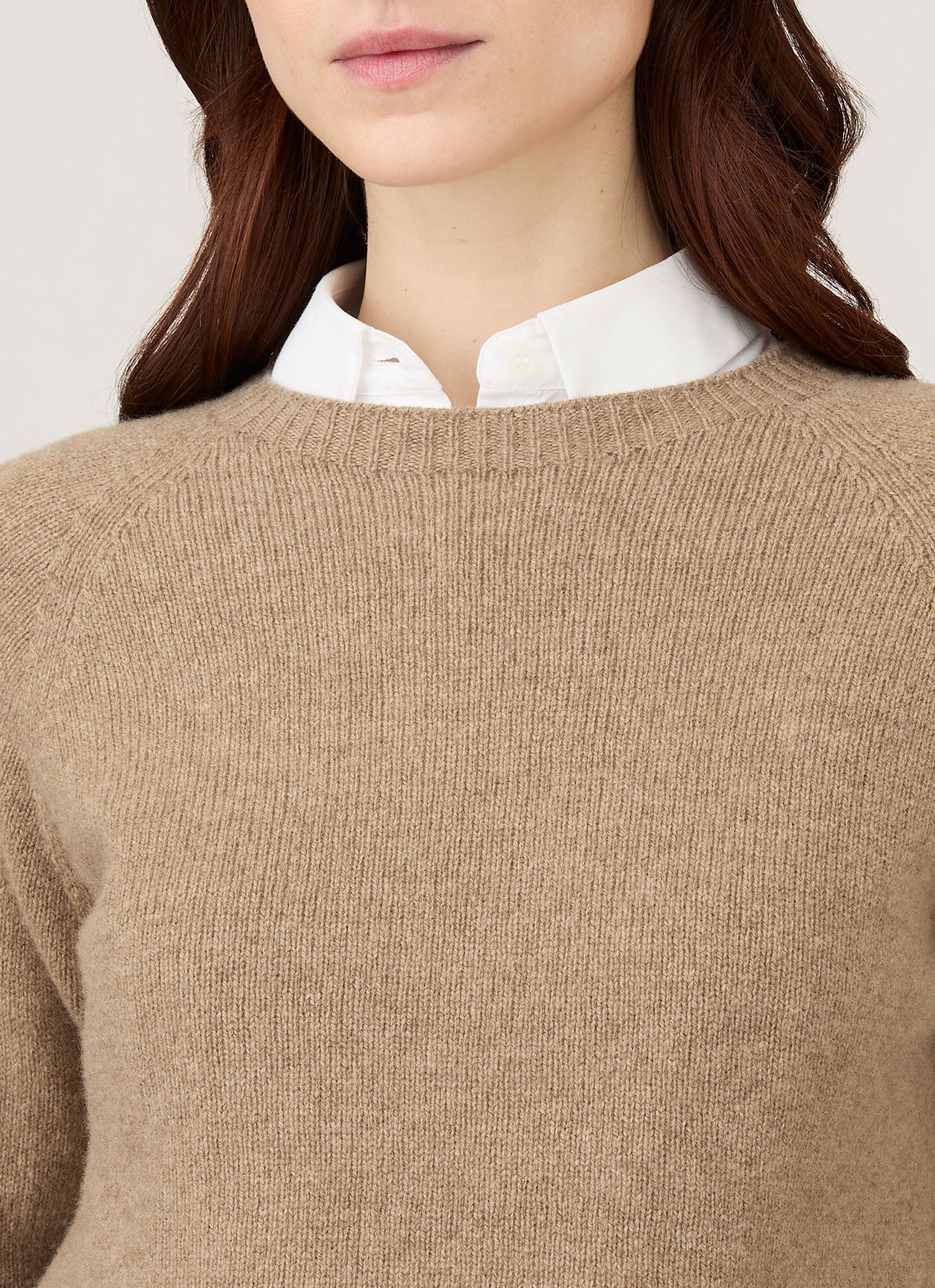 Women's Lambswool Crew Neck Jumper in Mink - Image 4