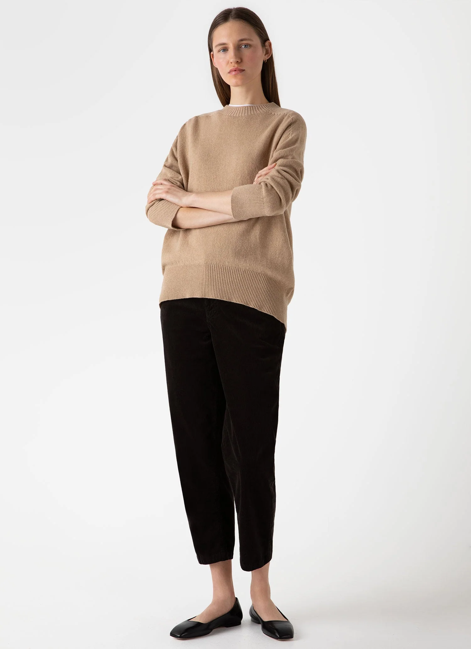 Women's Lambswool Crewneck Jumper in Light Camel - Image 3