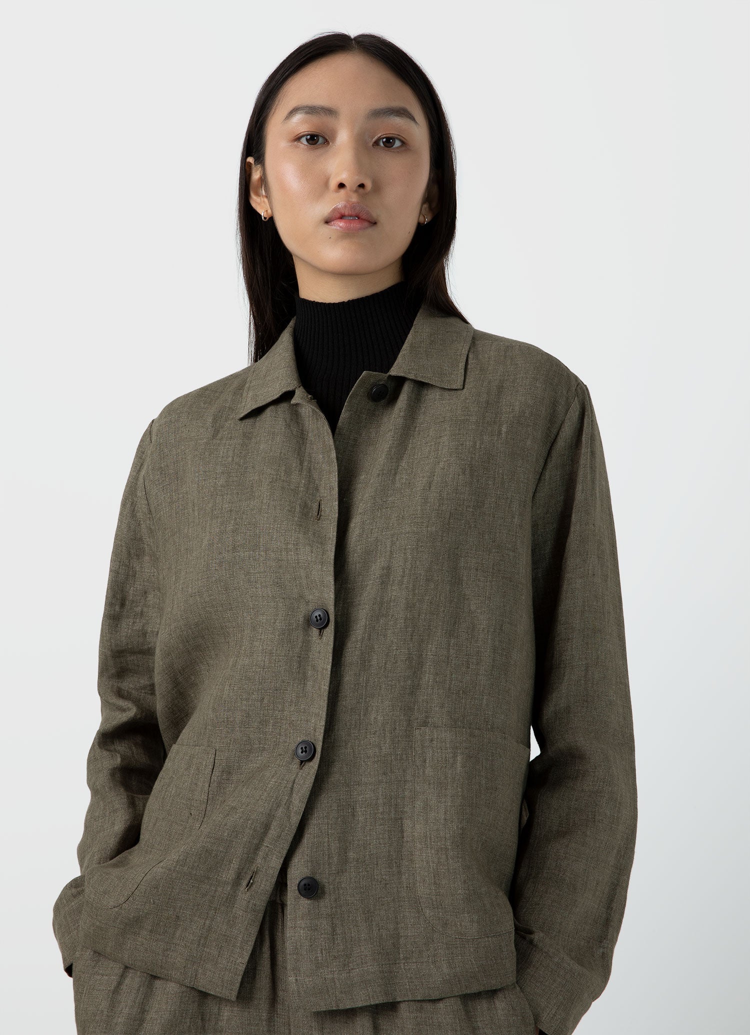Women's Linen Twin Pocket Jacket in Khaki - Image 3