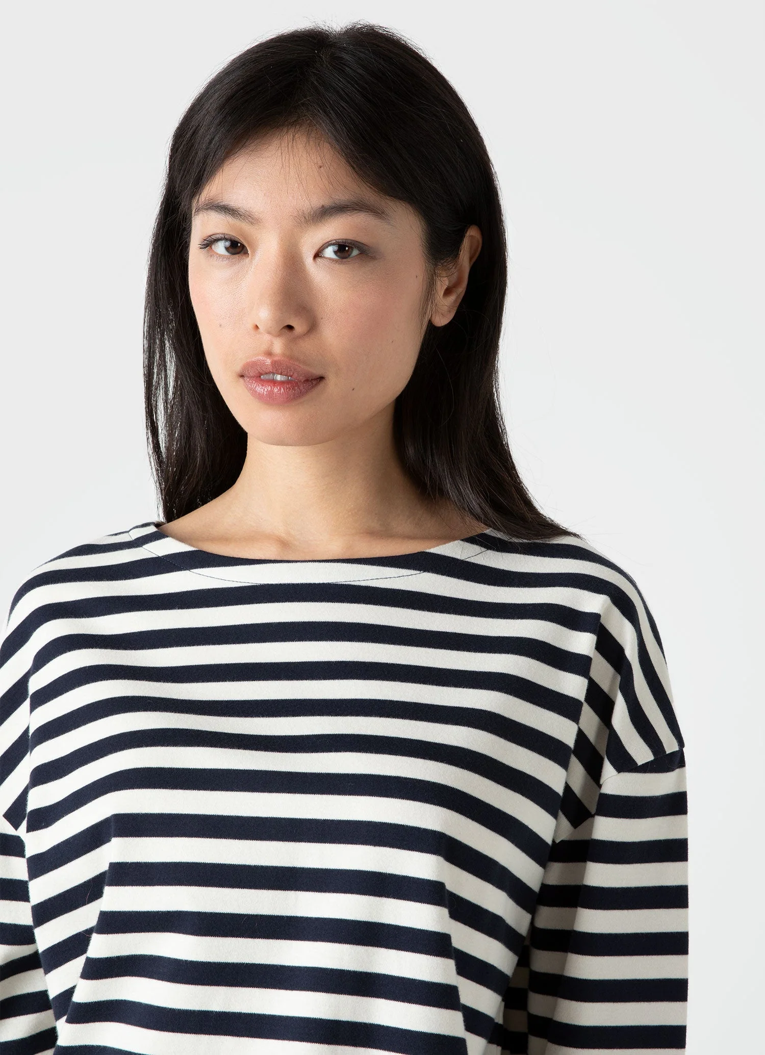 Women's Long Sleeve Boatneck T-shirt in Navy/Ecru Block Stripe - Image 3