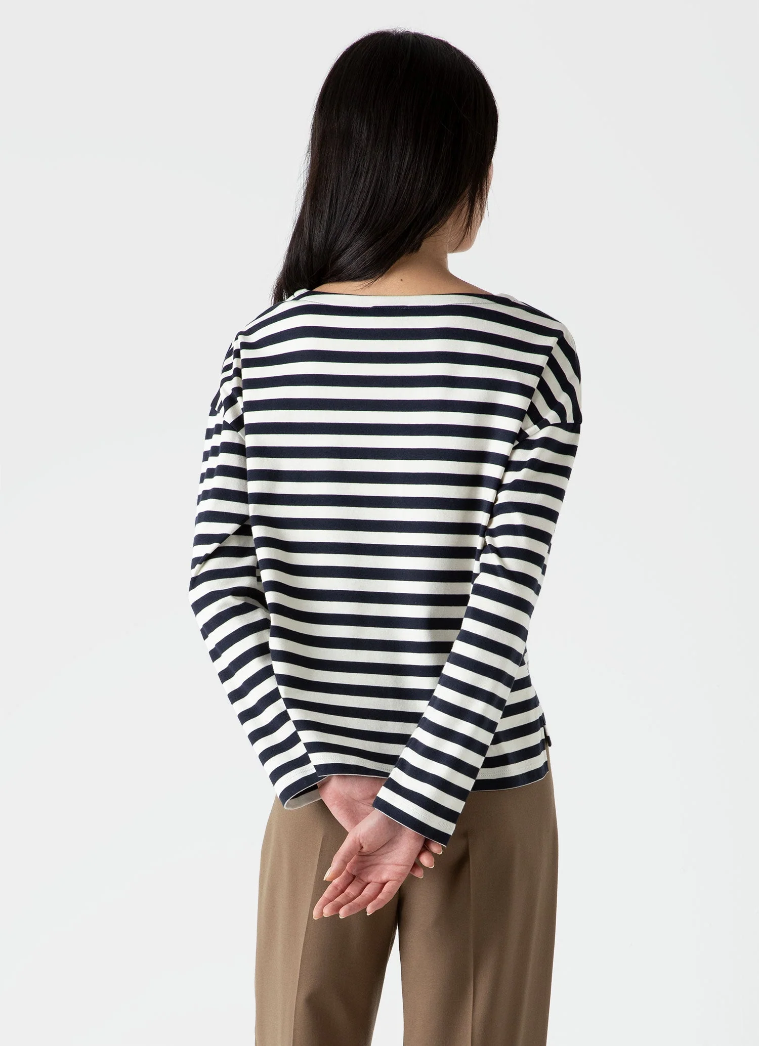 Women's Long Sleeve Boatneck T-shirt in Navy/Ecru Block Stripe - Image 4