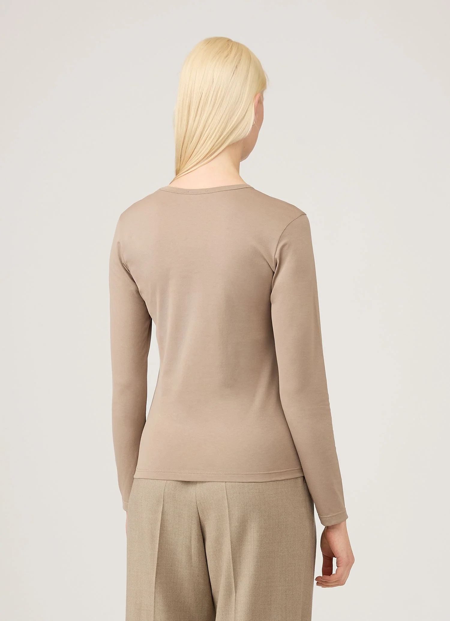 Women's Long Sleeve Classic T-shirt in Mink - Image 3