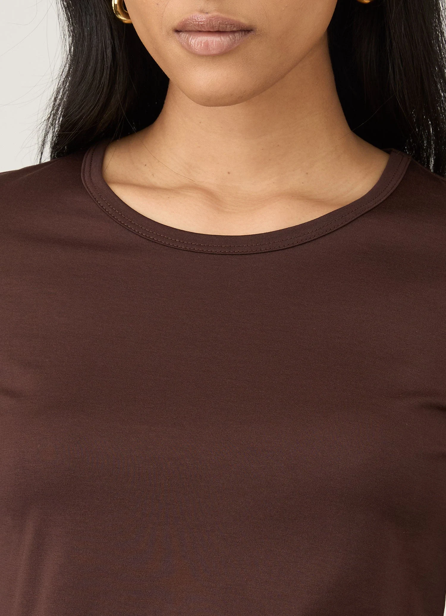 Women's Long Sleeve Classic T-shirt in Truffle - Image 4