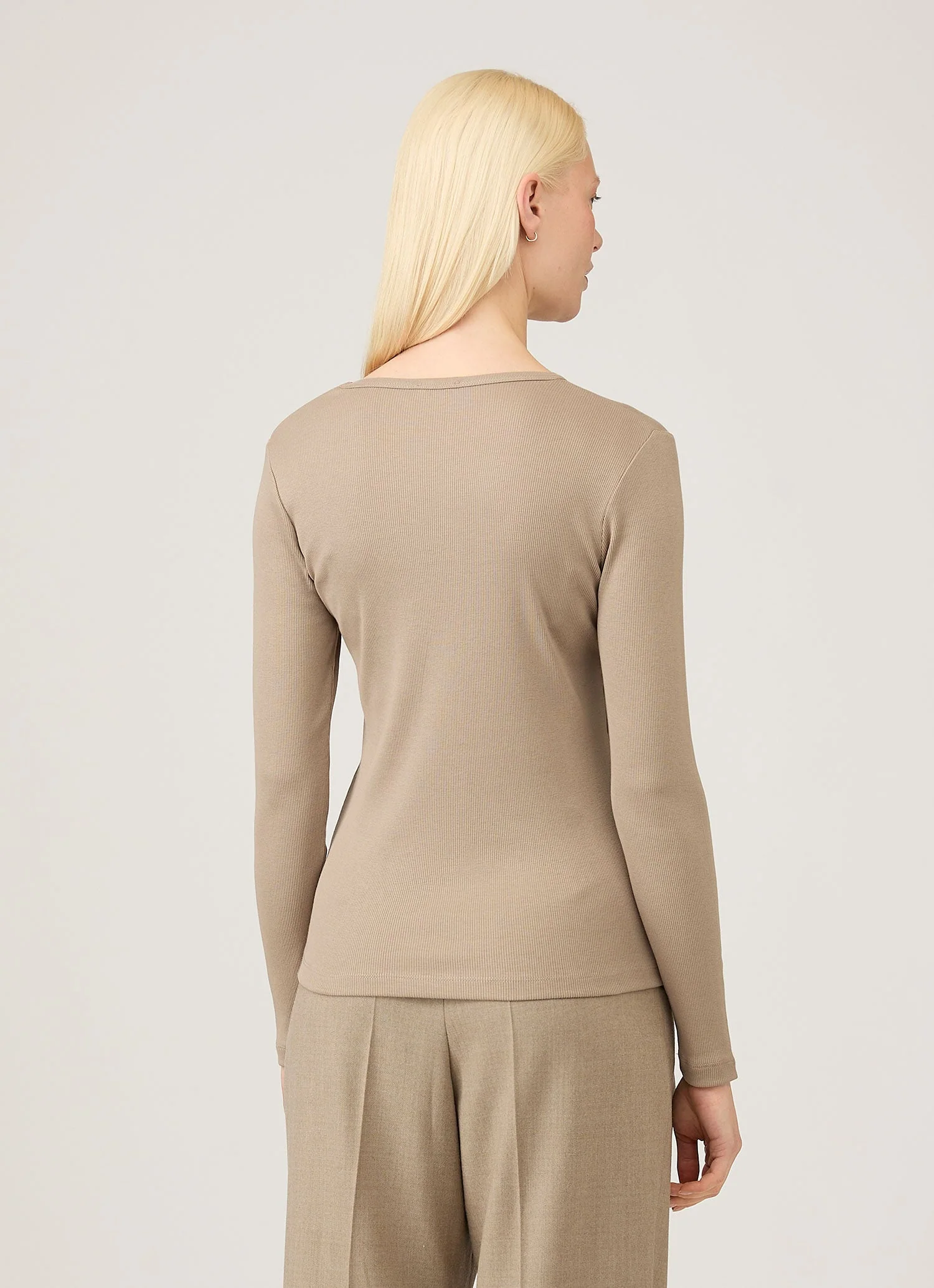 Women's Long Sleeve Ribbed T-shirt in Mink - Image 3