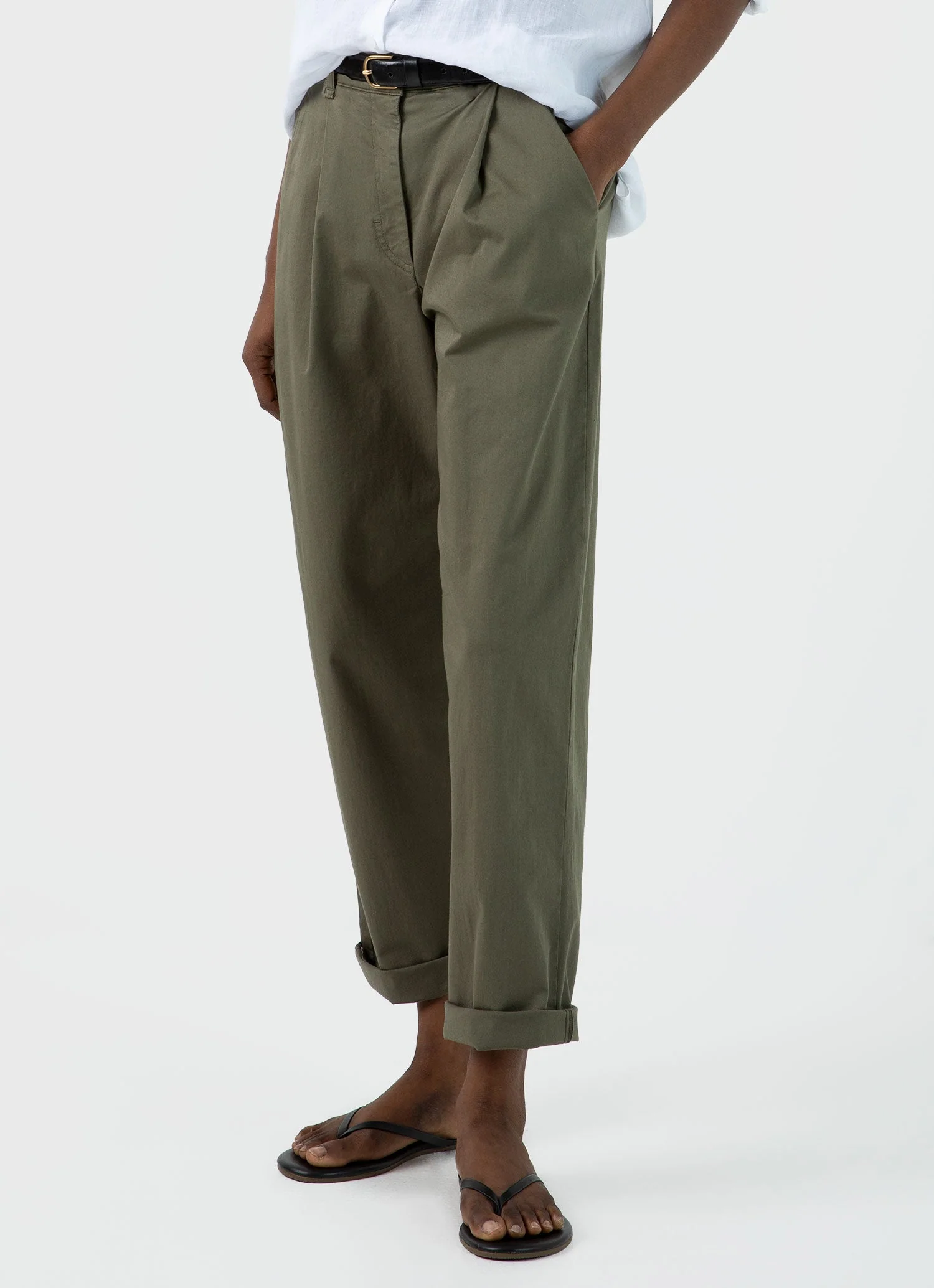 Women's Pleated Chino in Pale Khaki - Image 2