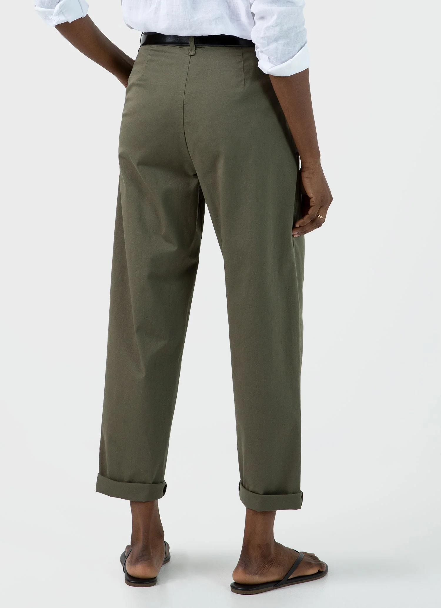 Women's Pleated Chino in Pale Khaki - Image 3