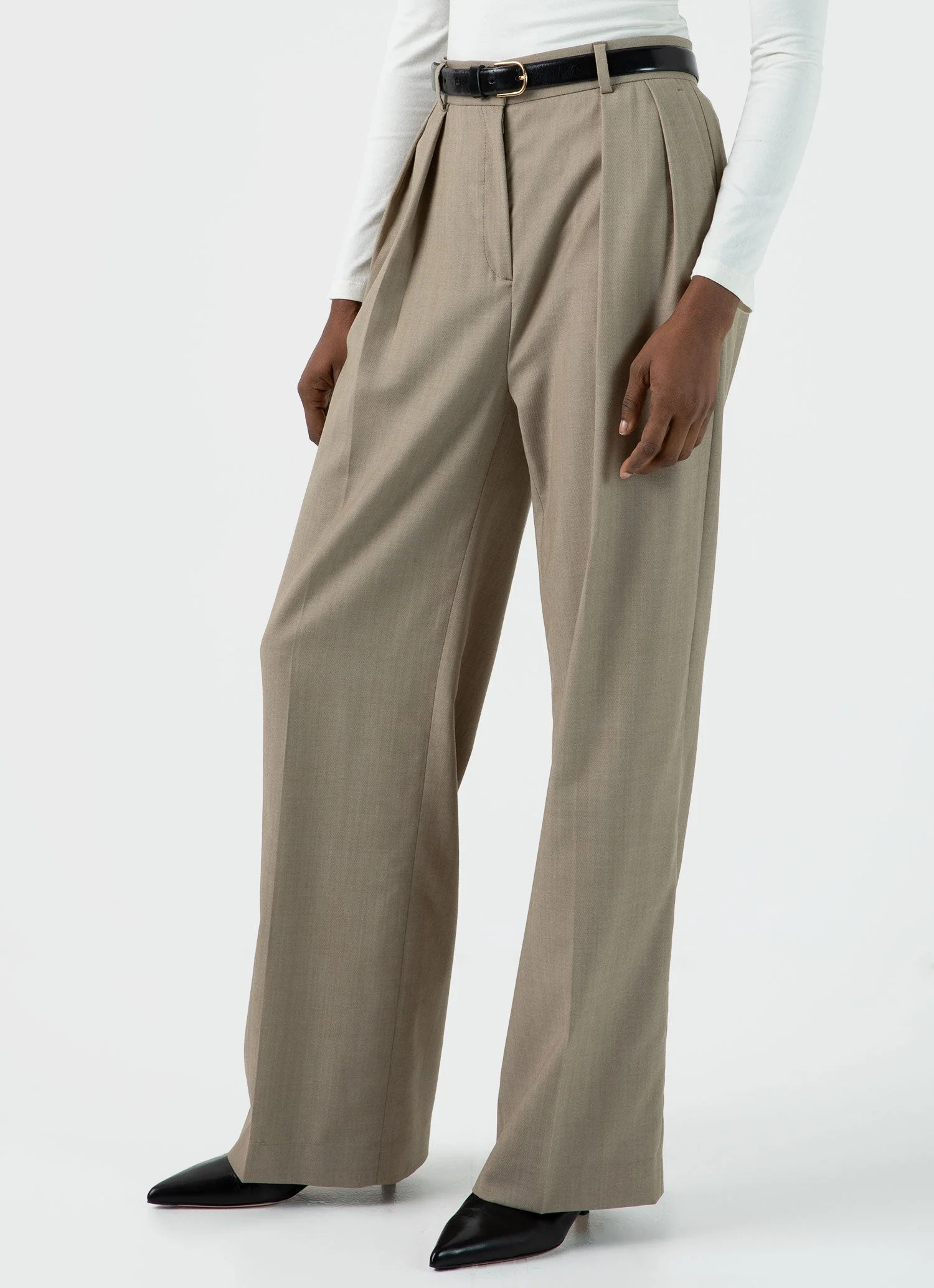 Women's Pleated Wool Twill Trouser in Dark Stone - Image 2