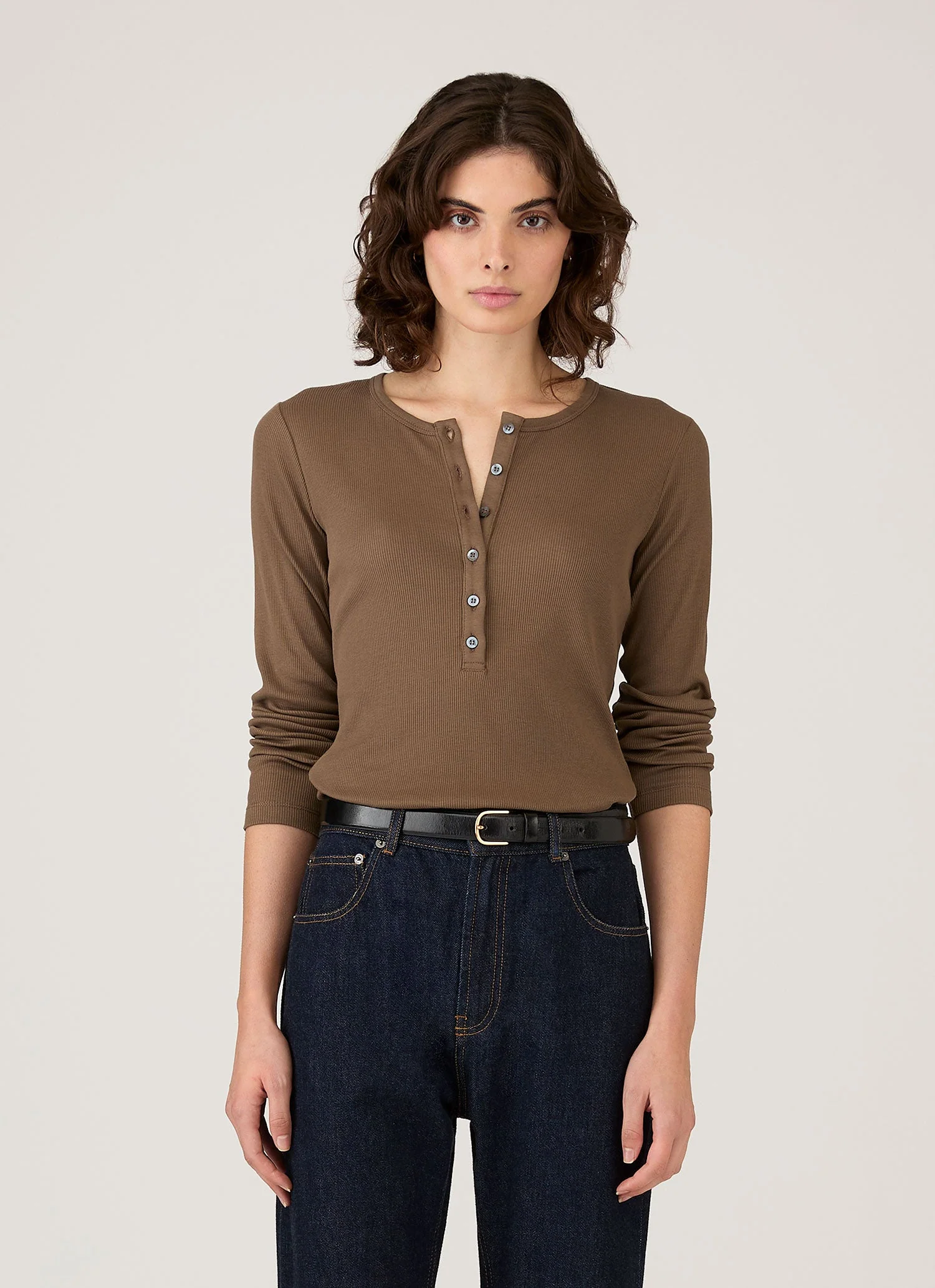 Women's Ribbed Henley in Dark Cedar