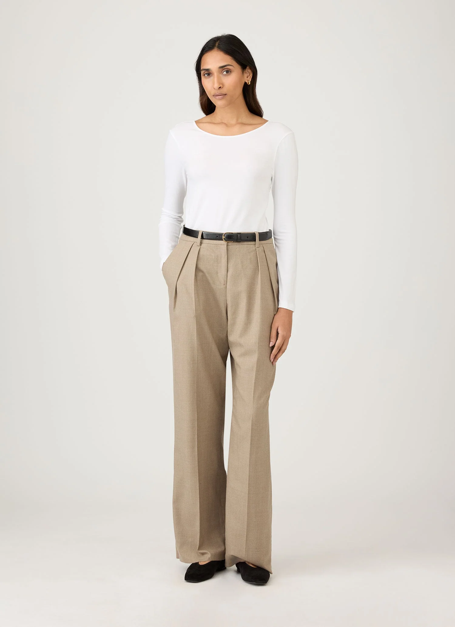 Women's Stretch Cotton Scoop Back Top in White - Image 2